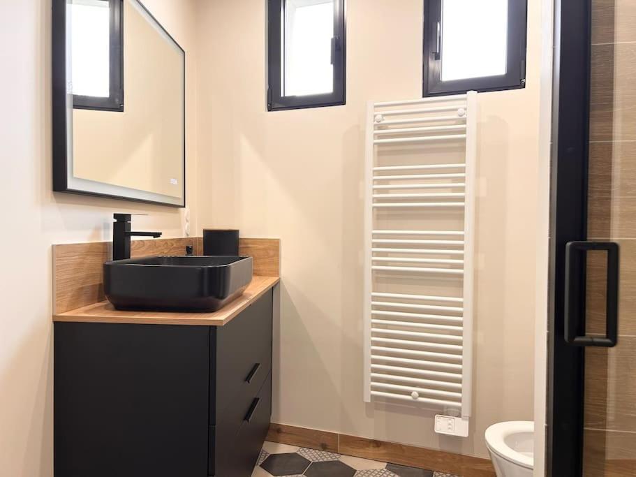 Home 724 Saint-Leger-du-Bourg-Denis Esterno foto