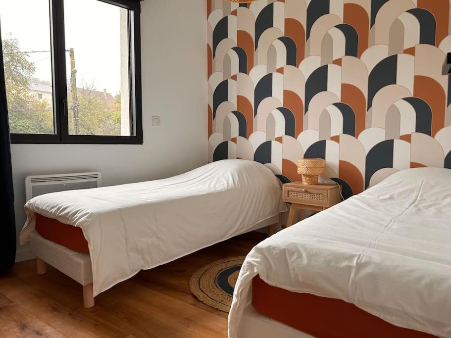 Home 724 Saint-Leger-du-Bourg-Denis Esterno foto